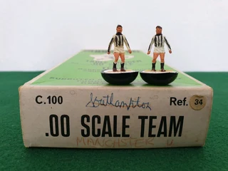 Subbuteo Classic Heavyweight Team Ref 34 Juventus St Mirren
