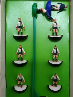 Subbuteo Classic Heavyweight Team Ref 325 Manchester United 2nd Kit