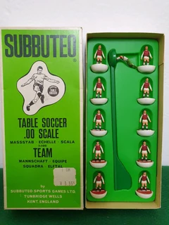 Subbuteo Classic Heavyweight Team Ref 16 Arsenal