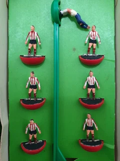 Subbuteo Classic Heavyweight Team Ref 009 Sunderland Southampton Sheffield United