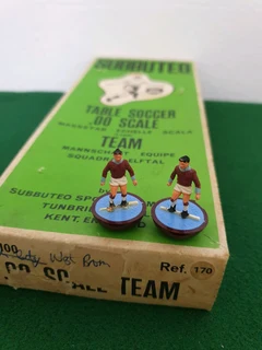 Subbuteo Classic Heavyweight Team Ref 170 Burnley