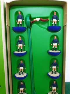 Subbuteo Classic Moulded Heavyweight Team Ref 166 Italy Iceland Israel Everton