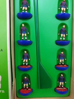 Subbuteo Classic Heavyweight Team Ref 19 Barcelona Catania