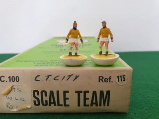 Subbuteo Classic Heavyweight Team Ref 115 Cape Town City