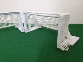 Subbuteo Paul Lamond Goals Set