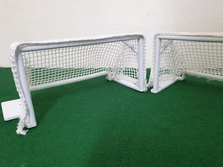 Subbuteo Paul Lamond Goals Set