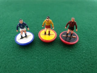 Subbuteo 3 Spare Classic Heavyweight Figures Ref 2 76 305