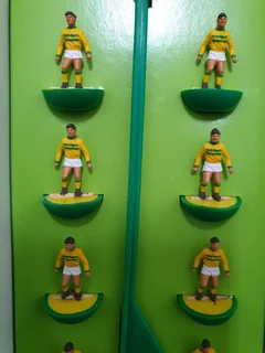 Subbuteo Classic Heavyweight Repainted Team Ref 142 Nantes