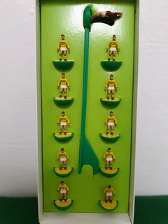 Subbuteo Classic Heavyweight Repainted Team Ref 142 Nantes