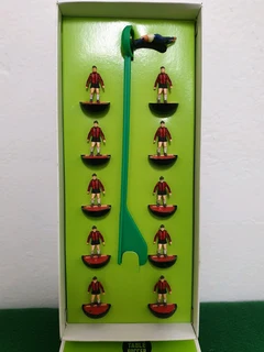 Subbuteo Classic Heavyweight Repainted Team Ref 280 Olhanense