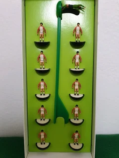 Subbuteo Ref 382 Luton Town Lightweight Team