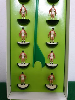 Subbuteo Ref 382 Luton Town Lightweight Team
