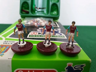 Subbuteo Ref 63776 Aston Villa Team