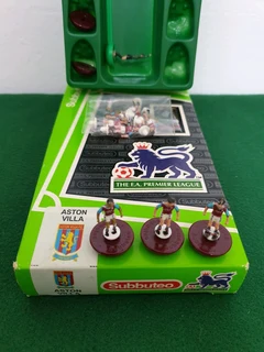 Subbuteo Ref 63776 Aston Villa Team