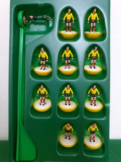 Subbuteo Ref 687 Watford Team