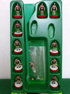 Subbuteo Ref 63751 Southampton FC Lightweight Team