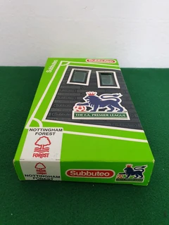 Subbuteo Ref 63777 Nottingham Forest Lightweight Team