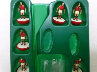 Subbuteo Ref 63777 Nottingham Forest Lightweight Team