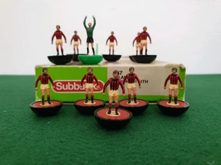 Subbuteo Ref 057 AC Milan Bournemouth Team
