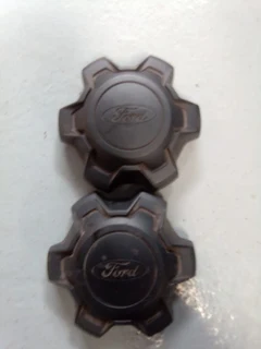 Ford Centre Caps Hubcaps.