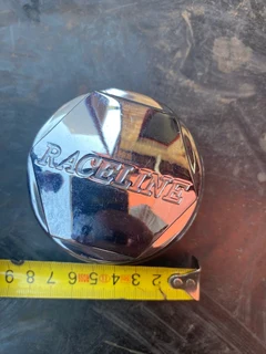 Mag cap Raceline centre cap wheel.