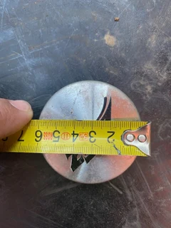 Mag cap AEZ wheel centre.