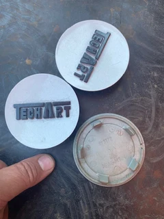 Mag caps Techart centre cap wheel.