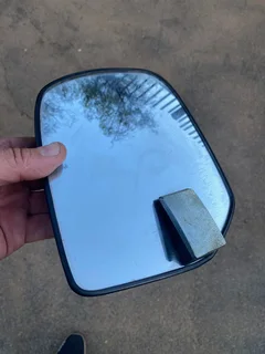 Mirror glass &amp; backing RH side Mazda BT 50.