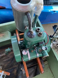 Stationery Engine RA Lister & Co LTD Dursley England.