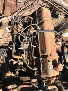 Chev engine 235 ci 6cyl. 3,9 litre.