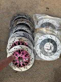 Suzuki Front & rear brake discs part.