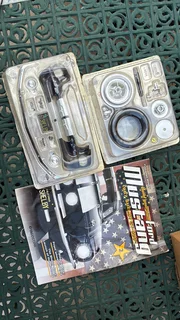 Ford Mustang Shelby 1:8 scale model.