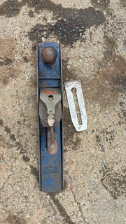 Record number 6 plane.