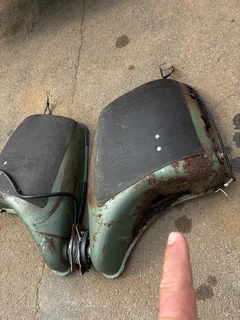 Petrol tanks Jaguar XJ6 or V12 Daimler.