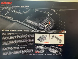 APR Style carbon fiber.