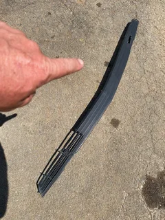 Audi 100 200 C3 front bumper lower grill.