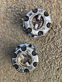 Free wheel hubs lock hub.