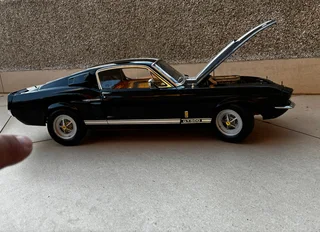 Ford Mustang Shelby GT500 Scale 1:8
