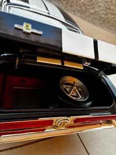 Ford Mustang Shelby GT500 Scale 1:8