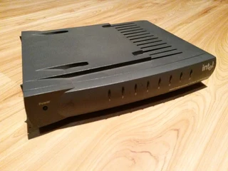 Network Ethernet Hubs / Switchs