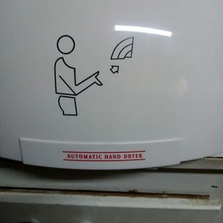 GARAGE /STORAGE FINDS.. 2X BRAND NEW AUTOMATIC WALL MOUNTED TOILET HAND DRYERS  FOR SALE IN KLEINMON