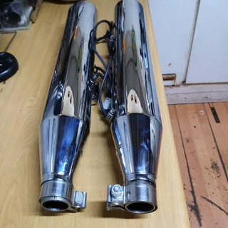 Garage/storage Finds.. 2x Harley Fatboy Motorbike Selincers, And New For Sale In Kleinmond.