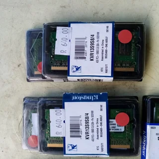 GARAGE /STORAGE FINDS.. new LAPTOP AND PC SPARES FOR SALE IN KLEINMOND.