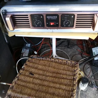 GARAGE/STORAGE FINDS.. DJ,CHURCH, PUBS OR TAVERN SOUND SYSTEM SETUP FOR SALE IN KLEINMOND.