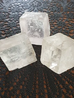 The "sunstone" of the Viking Sailors