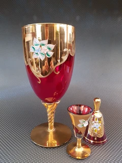 .Vintage Venetian Hand Made Ruby Red Murano Glass, Set of Three 24K Gold Leaf - Red Porcelain Flower