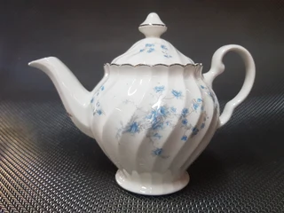 JOHNSON BRO&#39;S &#34;TEA FOR TWO&#34; Circa 1950