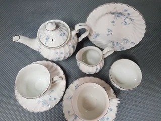 JOHNSON BRO&#39;S &#34;TEA FOR TWO&#34; Circa 1950