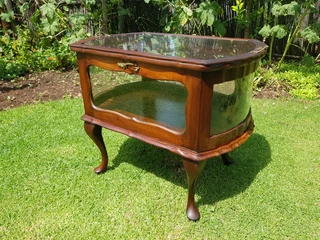 Imbuia Vitrine ~ Circa 1960&#39;s