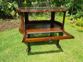 Imbuia Vitrine ~ Circa 1960&#39;s